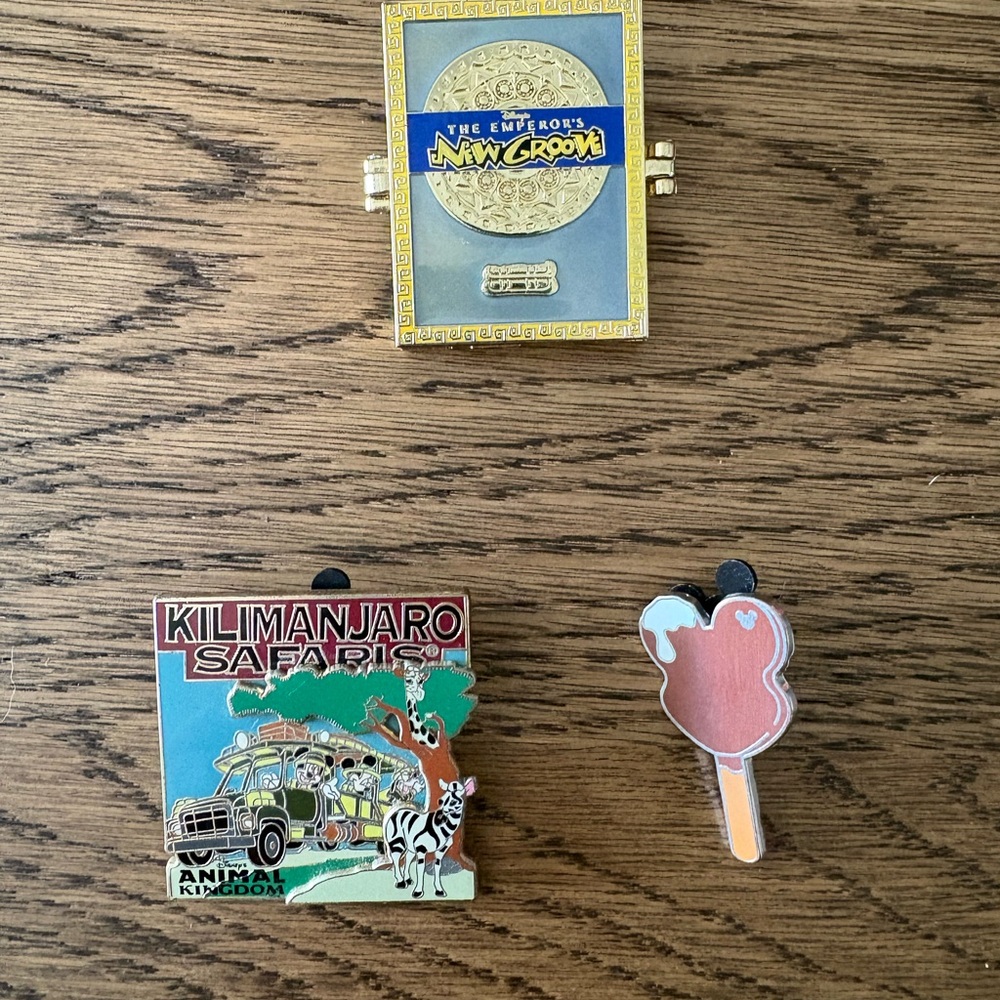 Disney Colorful Enamel Pin Collection - Picture 2 of 3